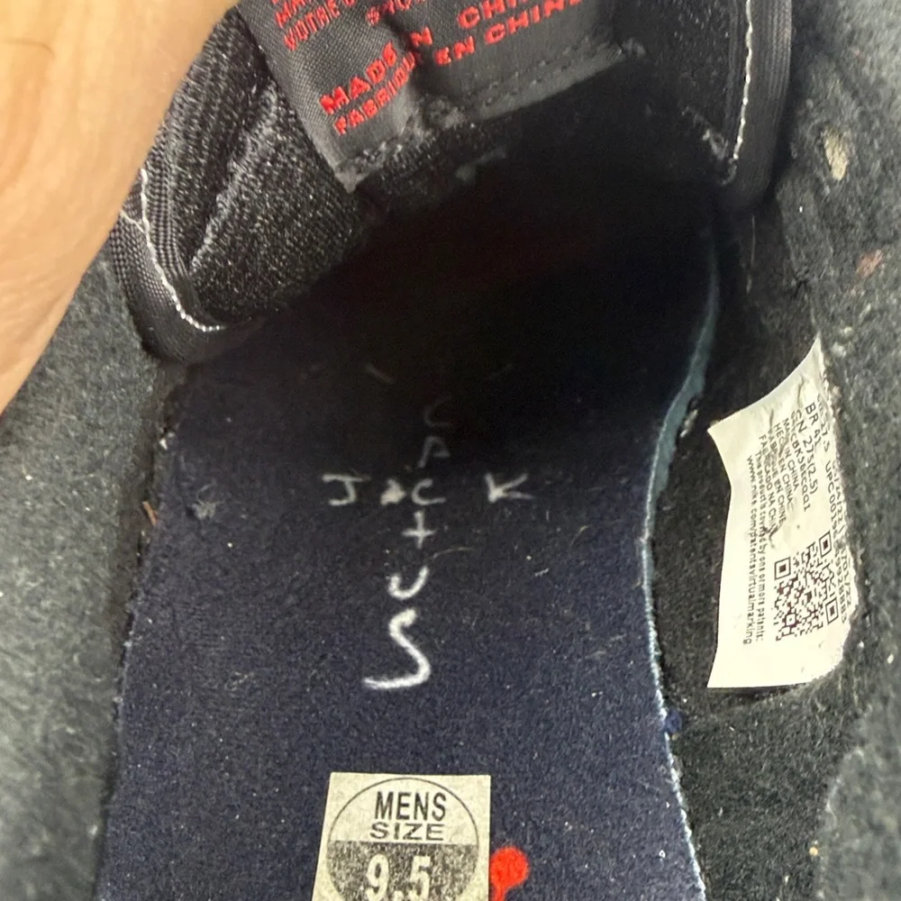 Nike Air Jordan 1 Retro Low OG SP x Travis Scott Men’s 9.5 Black Phantom Sneaker - Picture 16 of 16